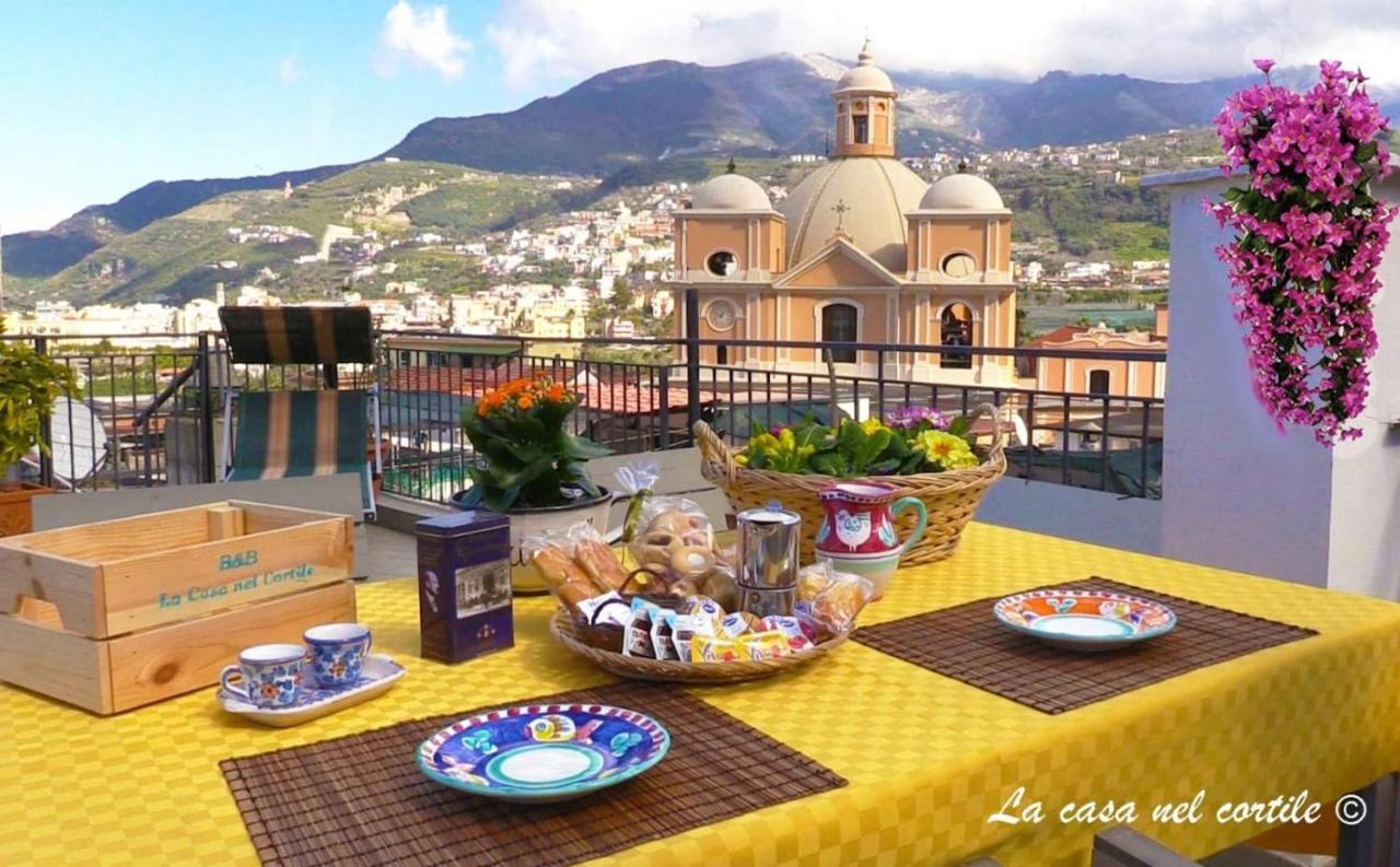 비코에쿠엔세 La Casa Nel Cortile B&B 외부 사진
